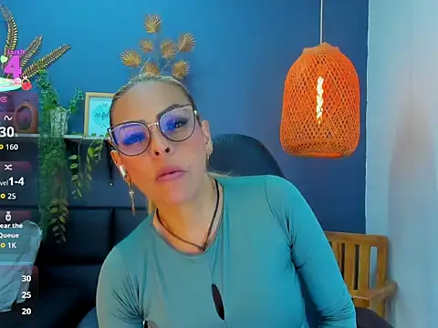 yessila_parker Chat XXX in diretta