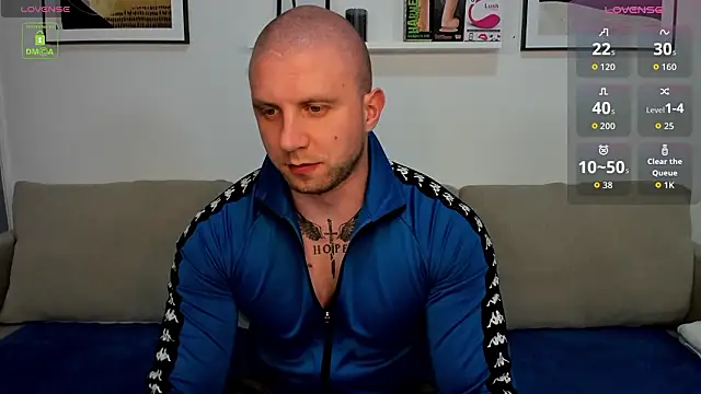 Gerard_Finbar: διαδικτυακό σόου στην κάμερα