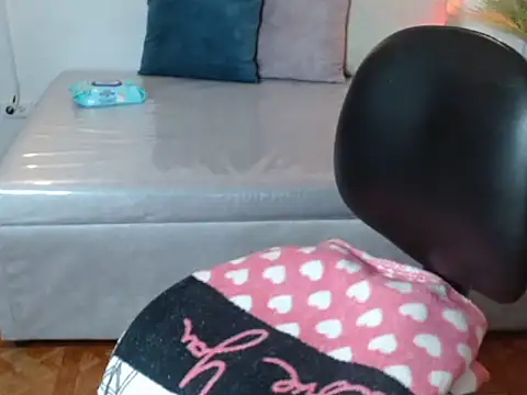 Chatroom XXX en direct de Juliana__lx