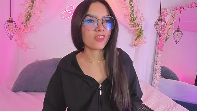 Chat XXX ao vivo de eimi_rosse18