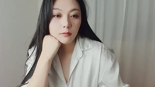 Cxin-- Live XXX-Chat