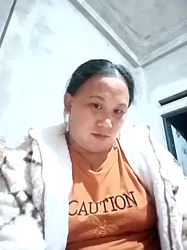 Chat XXX en directo de Matilda-aa