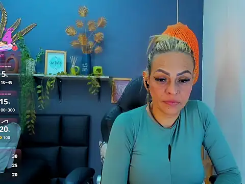 yessila_parker 即時 XXX 聊天