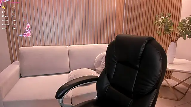 JuanitaClay Live XXX Chat