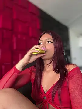 Chat XXX en directo de Emily-teen