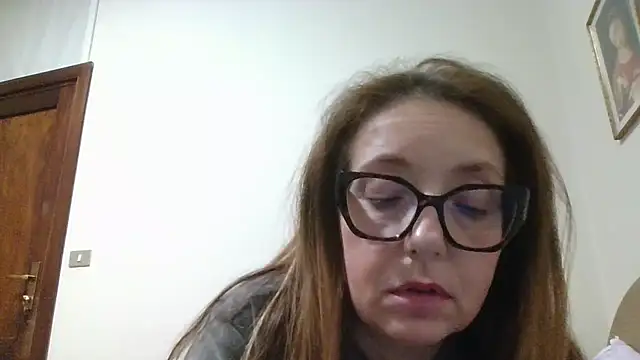 Miasexmilf 现场XXX聊天