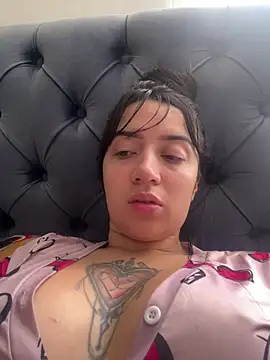 EmmyEvans1 Live XXX Chat