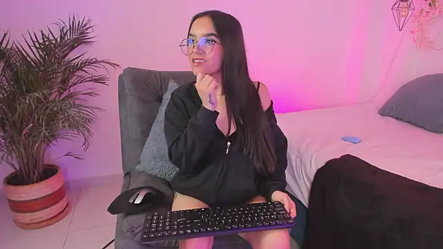 eimi_rosse18 Live XXX-Chat