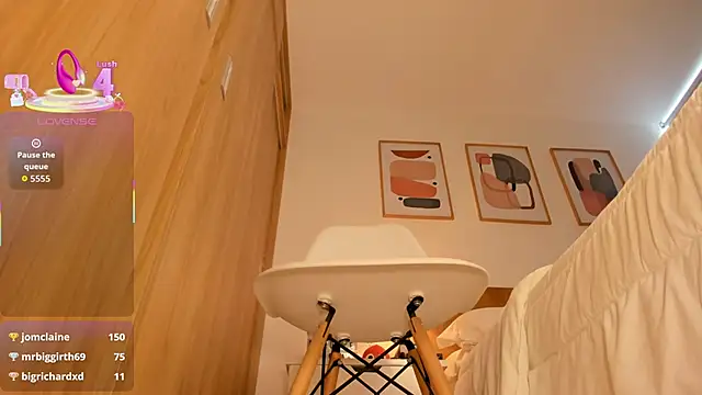 Mia_walker_x 即時 XXX 聊天