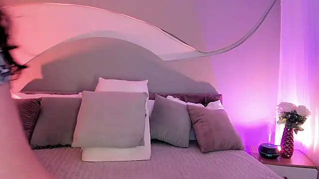 Nicolle_W 现场XXX聊天