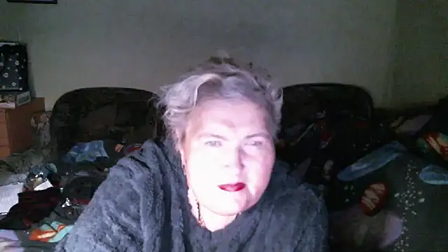 Lana555: απευθείας συνομιλία ΧΧΧ