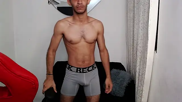 Caius_fox élő XXX-chatje