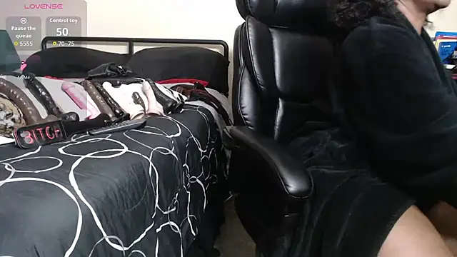 MissTajaa 现场XXX聊天