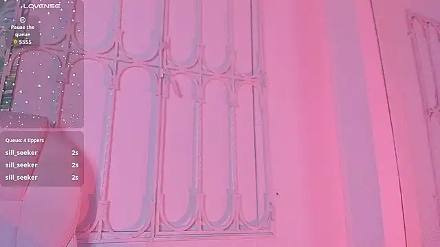 _sharlotte777 élő XXX-chatje