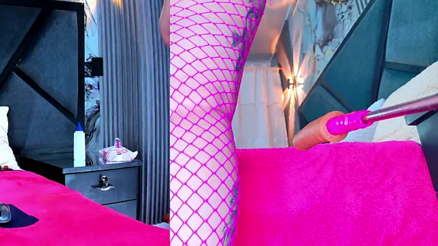 NathaxaLeans 现场XXX聊天