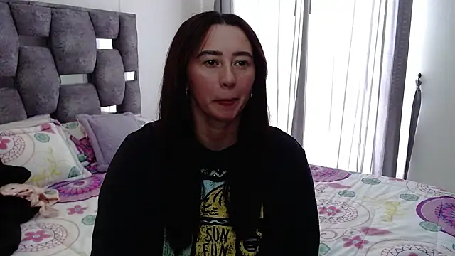 sara_hott_1's Live XXX Chat