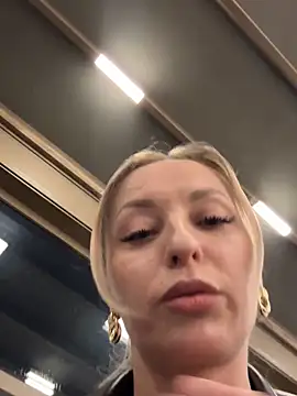 VikaBunny1's Live XXX Chat