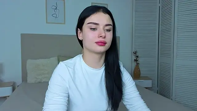 Silena_sky's Live XXX Chat