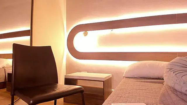 Sienna_brunette Webcam show