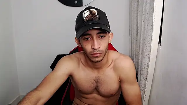 Caius_fox Webcam show