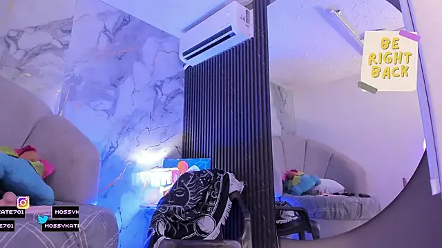 Chatroom XXX en direct de Katemoss70