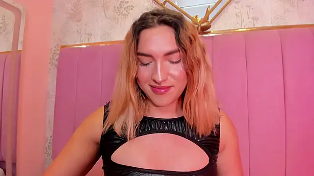 TomLondon_ Adlı Modelin Canlı XXX Sohbeti