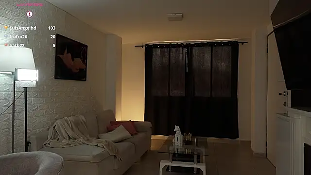 Вебкам-шоу GiaFaaris