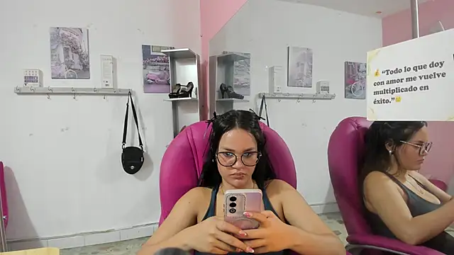 CAMILA--REY's Live XXX Chat