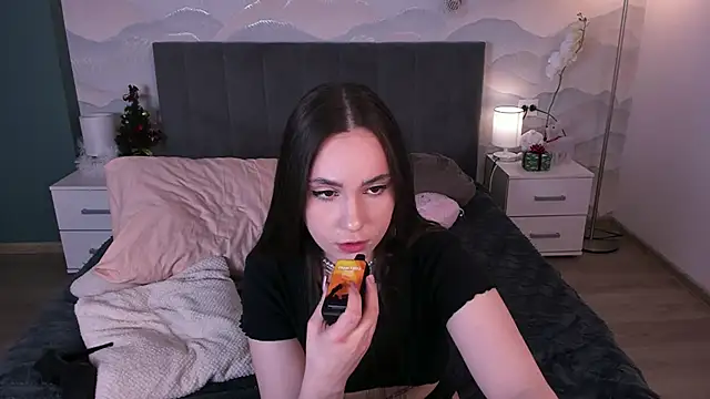 Chatroom XXX en direct de LilithBarton