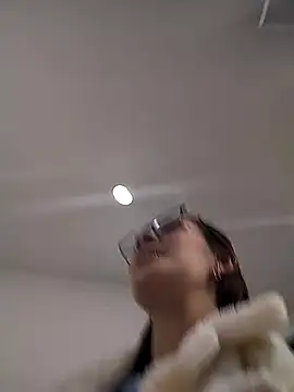 Chat XXX en directo de Mery_Moon123