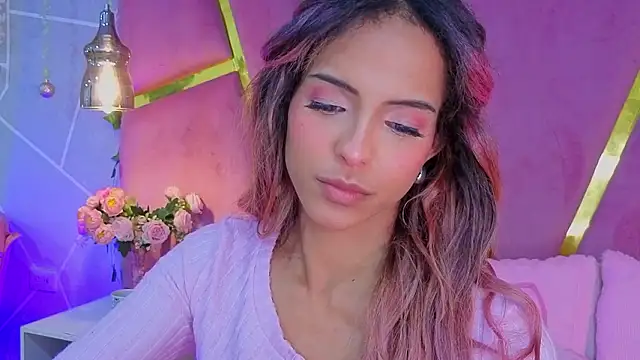 EmmyCortez 现场XXX聊天