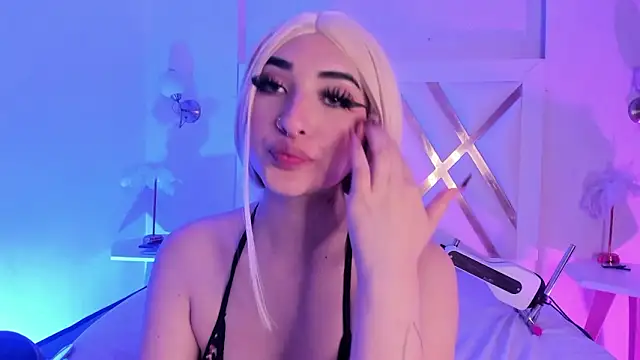 Chat +18 de KattEngel ao vivo