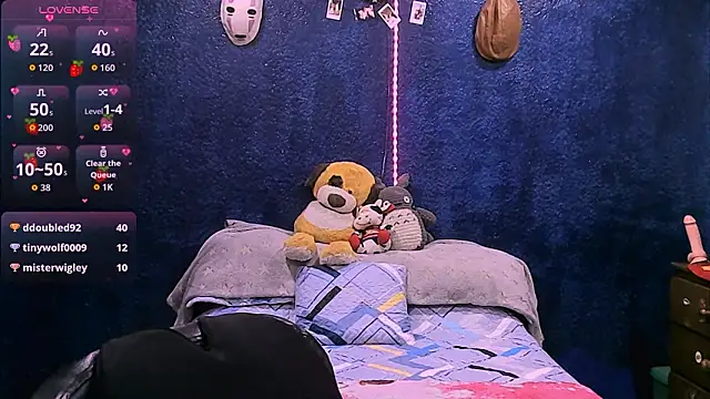 NinaYellow Adlı Modelin Canlı XXX Sohbeti