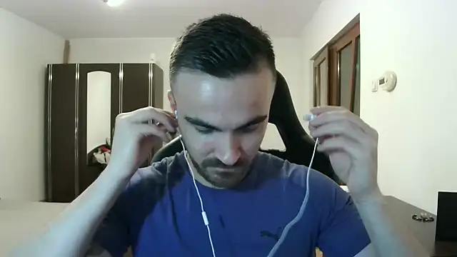 mu5clemania2 Adlı Modelin Web Kamerası Şovu