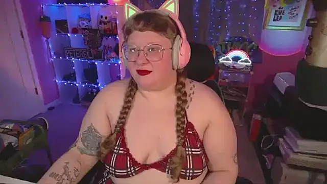 FatVeronica: вебкам-шоу