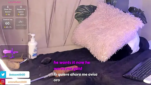 Antonellasmith00's Live XXX Chat