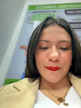 CHARLOTTE__05's Live XXX Chat