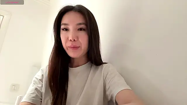 Lyrianel's Live XXX Chat