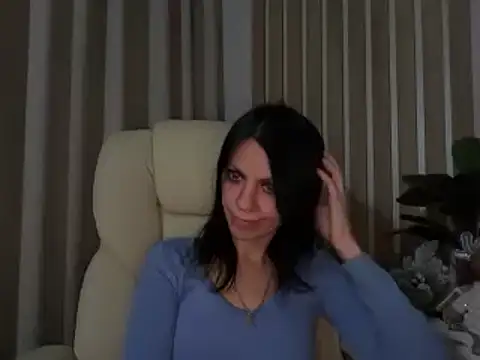 InjaAtHome live XXX chat