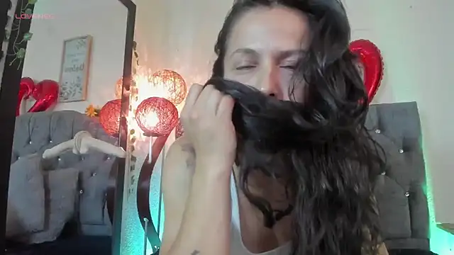 daenerys_11's Live XXX Chat