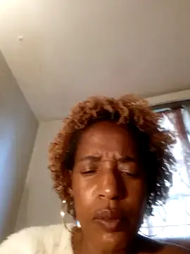 GOODHEARTEDWOMAN-911のウェブカメラショー