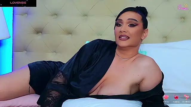 DaliyaArabian élő XXX-chatje