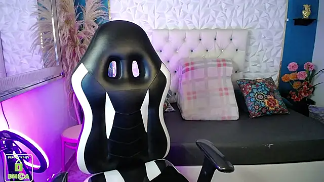 NathaliaSweet_11のライ ブXXXチャット