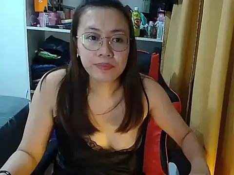 crizzybel Webcamshow