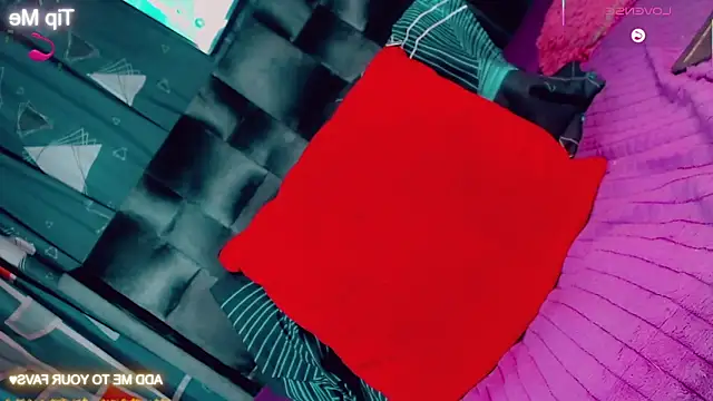 CharlotteBigCock 라이브 XXX 채팅