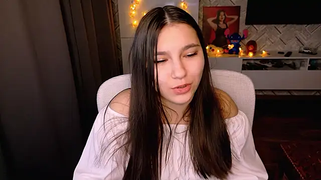 Arianna_Grend Adlı Modelin Canlı XXX Sohbeti