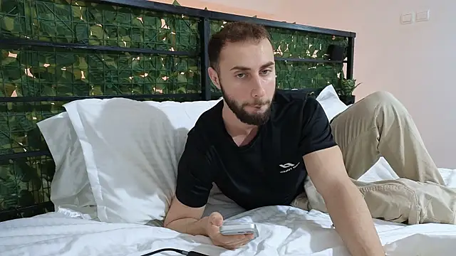 RyanStorm_ Show Webcam