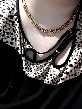 Missy_DM – Naživo XXX chat