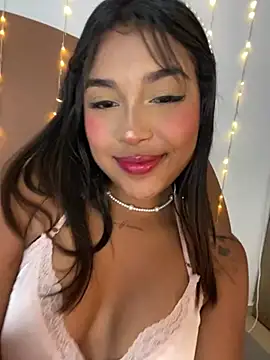 Mariangel_11: διαδ ικτυακό σόου στην κάμερα