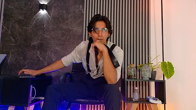 jett_savage 即時 XXX 聊天